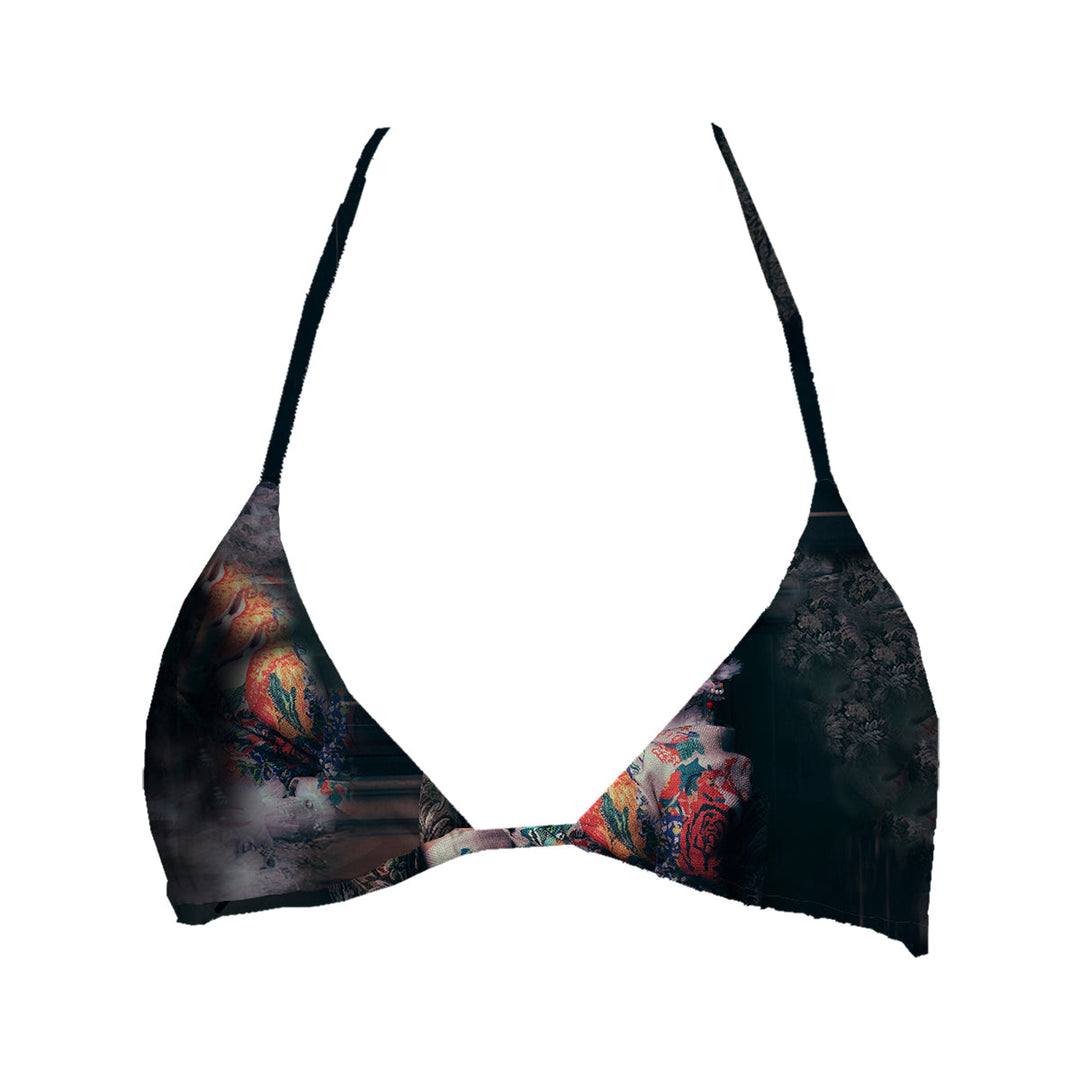 Chic Classic Top Triangle Front